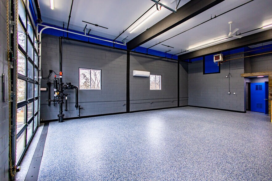 More Photos Of 99 N Main St, High Bridge Freestanding For Lease