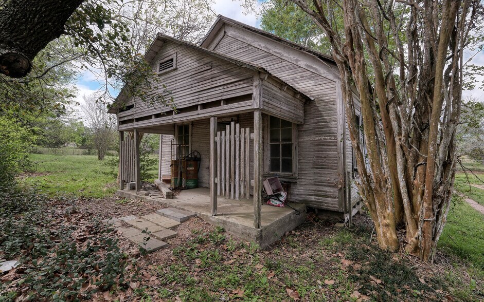 More Photos Of 25945 Kickapoo Rd, Hockley Land For Sale