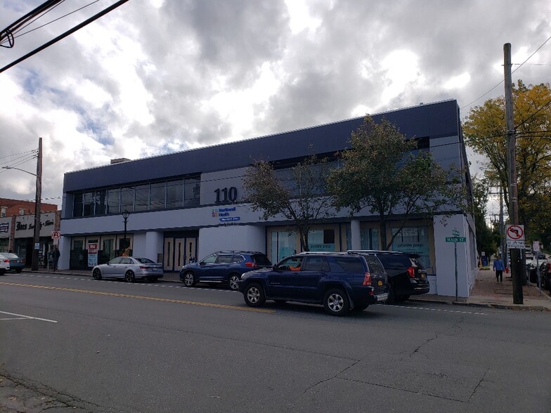 More Photos Of 110 Main St, Port Washington Office For Lease