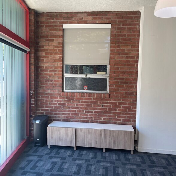 More Photos Of 12-20 N San Mateo Dr, San Mateo Medical For Lease