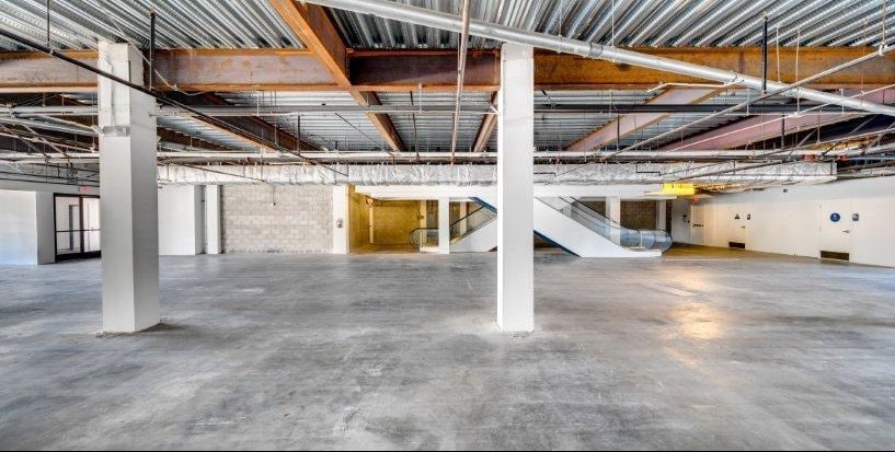 More Photos Of 11111 W Olympic Blvd, Los Angeles Unknown For Lease