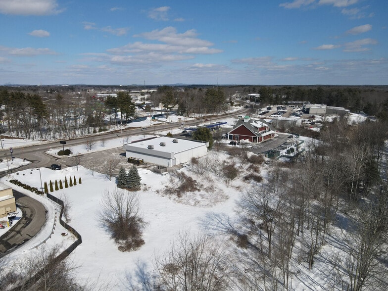 More Photos Of 2299 Lafayette Rd, Portsmouth Freestanding For Lease