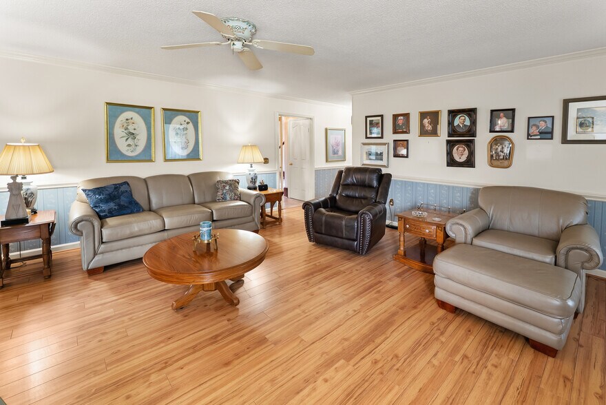 More Photos Of , Pembroke Flex For Sale