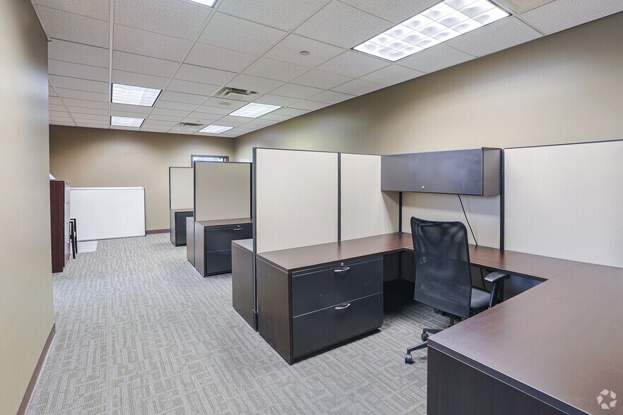 More Photos Of 380 Southpointe Blvd, Canonsburg Office Residential For Lease