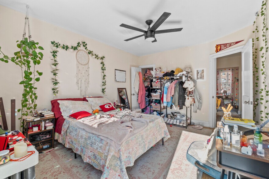 More Photos Of 211 E 33rd St, Baltimore Multifamily For Sale