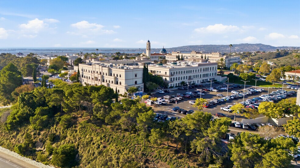 More Photos Of 5707 Mildred St, San Diego Apartments For Sale