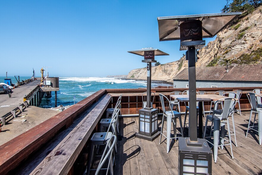 More Photos Of 810 Port Road, Point Arena Restaurant For Sale