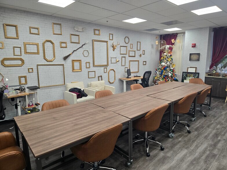 More Photos Of 2450 Maitland Center Pky, Maitland Office For Sale