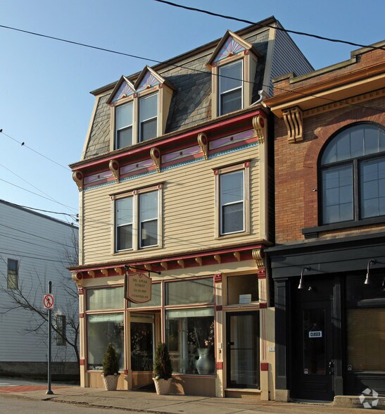 More Photos Of 3755 Eastern Ave, Cincinnati Storefront Retail Office For Lease