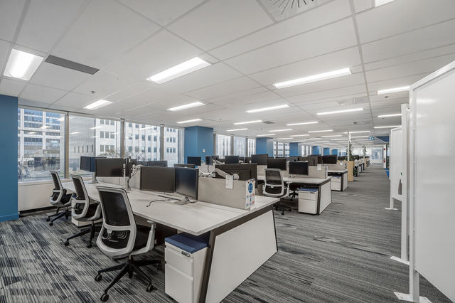 More Photos Of 690-700 Boul René-Lévesque O, Montréal Office Residential For Lease