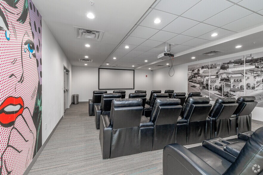 More Photos Of 7-9 Court St, Binghamton Apartments For Lease