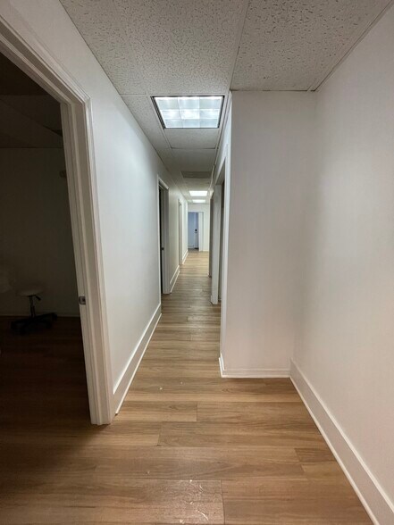 More Photos Of 1630-1335 Capitol Ave, Bridgeport Loft Creative Space For Lease