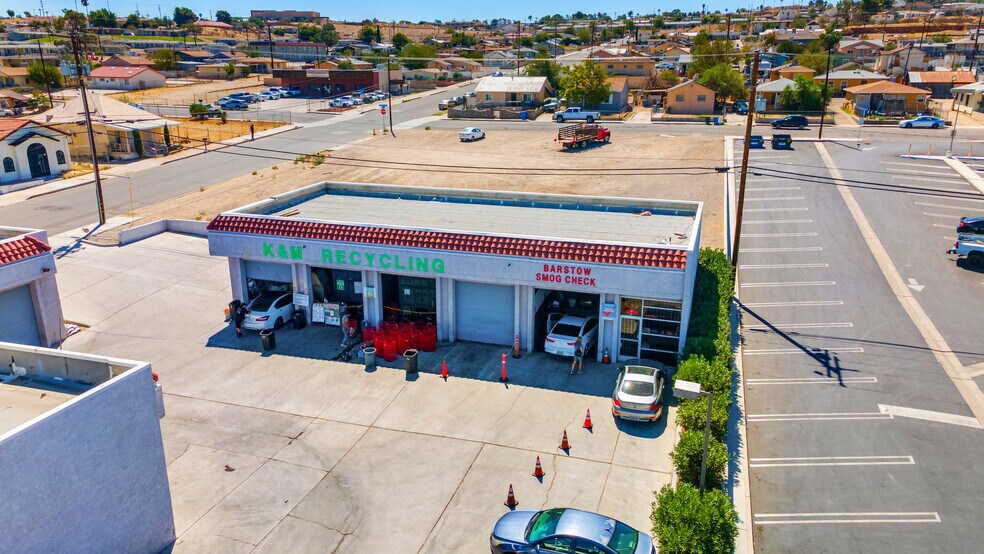 More Photos Of 530-534 E Main St, Barstow Auto Repair For Sale