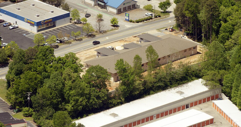 More Photos Of 1344 E Cobb Dr, Marietta Office For Lease