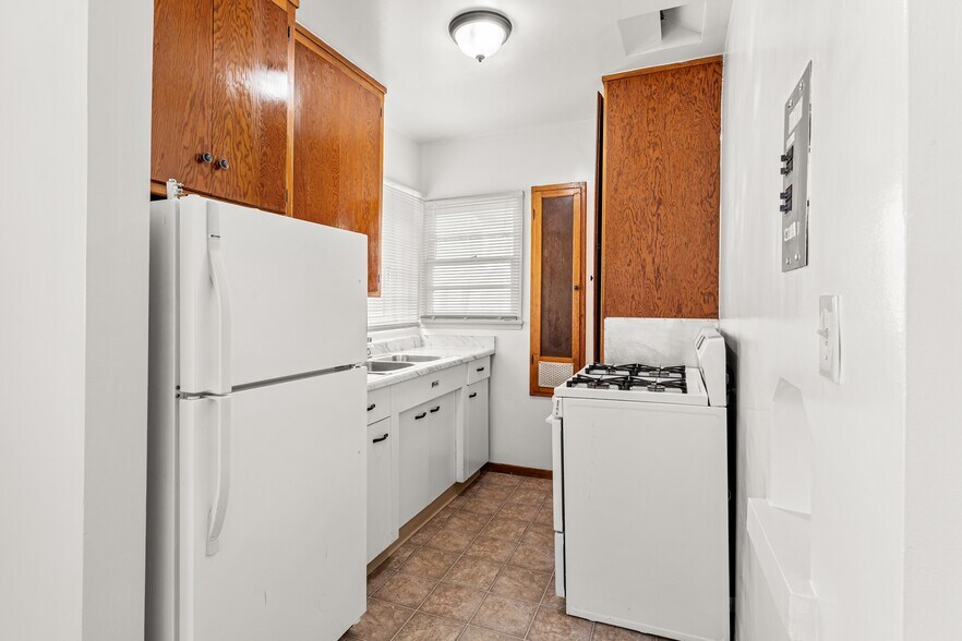 More Photos Of , Alhambra Multifamily For Sale