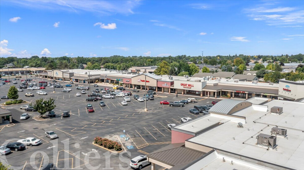 Primary Photo Of 10346-10500 W Overland Rd, Boise Unknown For Lease