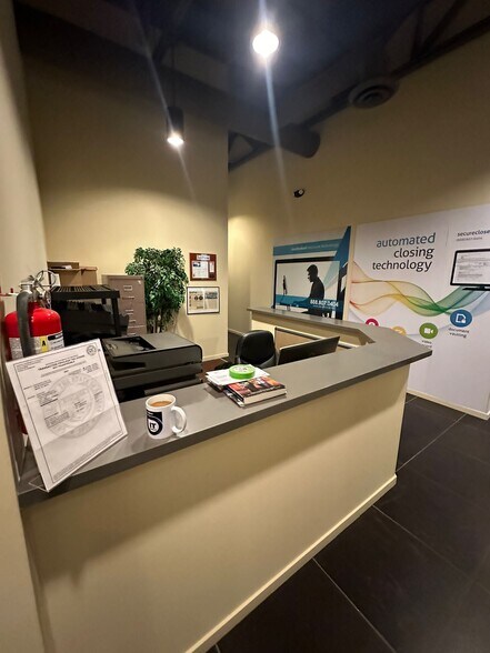 More Photos Of 4320 E Presidio St, Mesa Medical For Lease