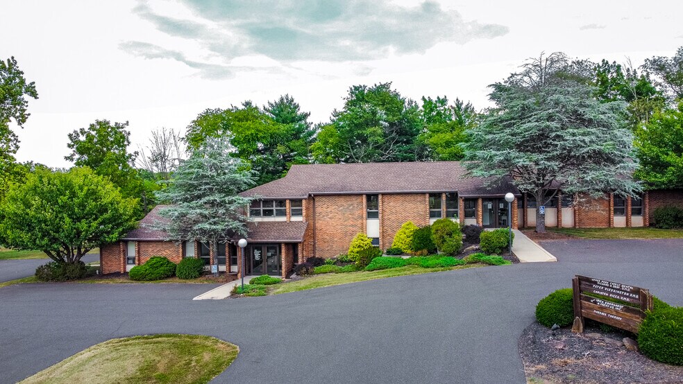More Photos Of 2771 Geryville Pike, Pennsburg Medical For Lease