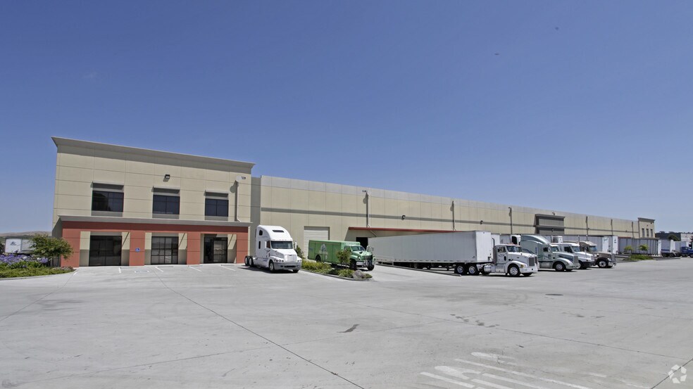 More Photos Of 1000 Green Island Rd, American Canyon Warehouse For Lease