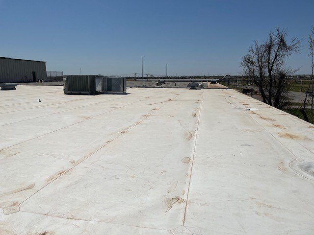 More Photos Of 10500 W Reno Ave, Oklahoma City Manufacturing For Lease