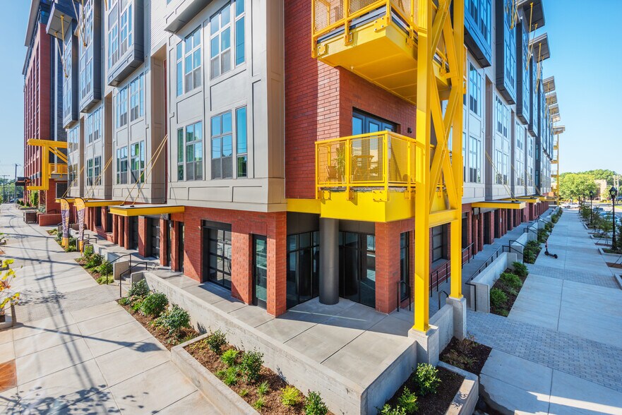 More Photos Of 1425 Winnifred St, Charlotte Apartments For Lease