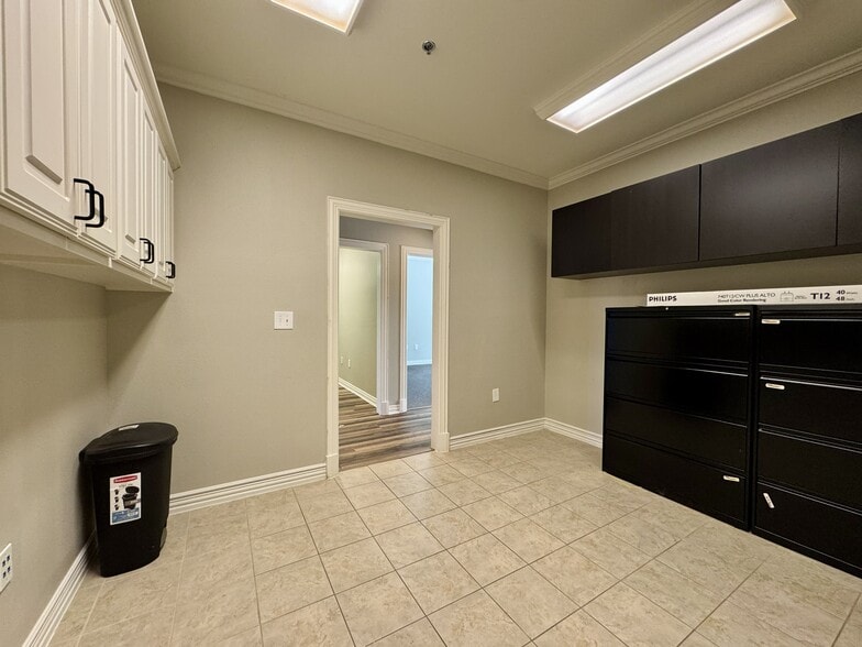 More Photos Of 8765 Stockard Dr, Frisco Medical For Sale