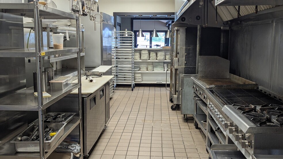 More Photos Of 4490 US-212, Montevideo Sports And Entertainment For Sale