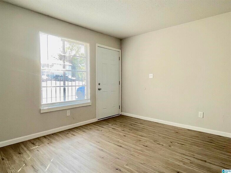 More Photos Of 1609 6th St N, Birmingham Apartments For Sale