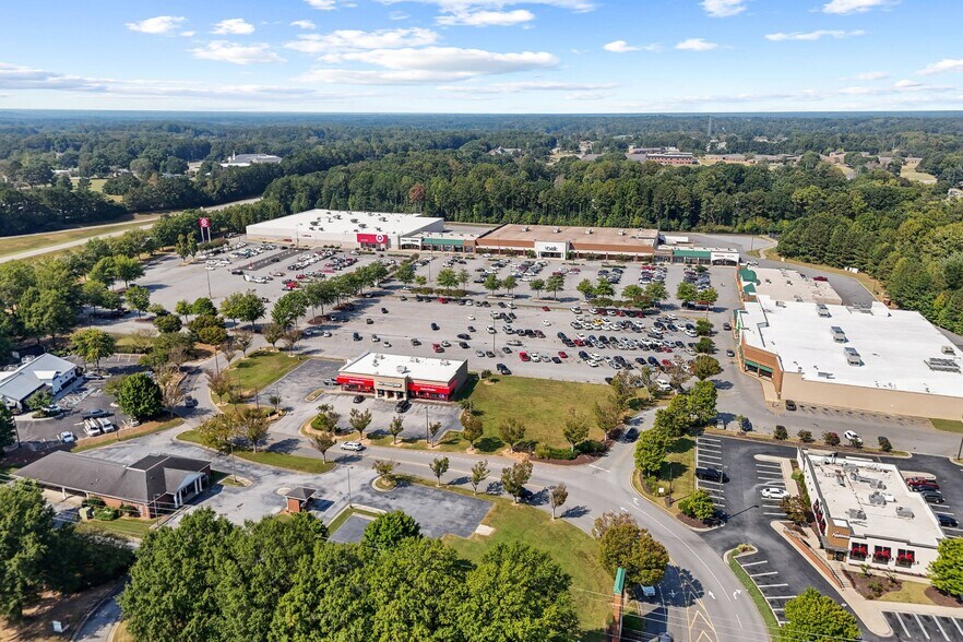 More Photos Of 1610 S Highway 27, Carrollton Freestanding For Sale