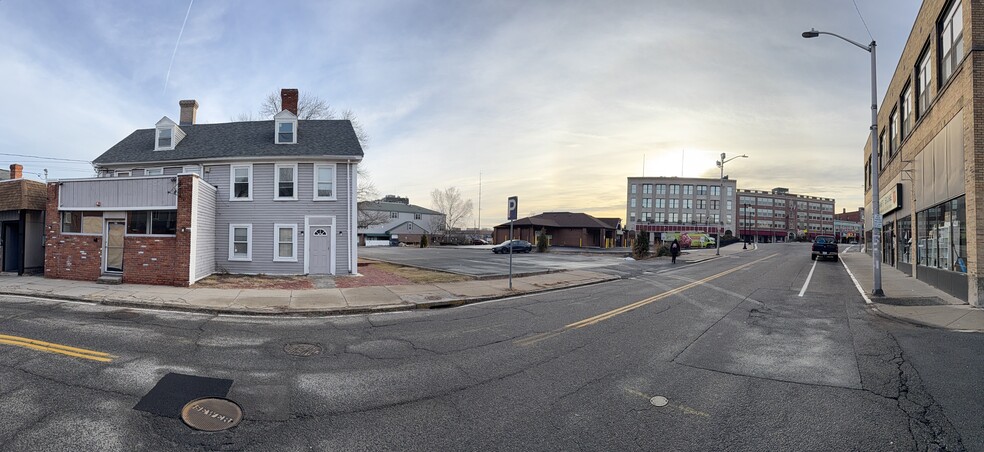 More Photos Of 57 N Main St, Woonsocket Restaurant For Lease