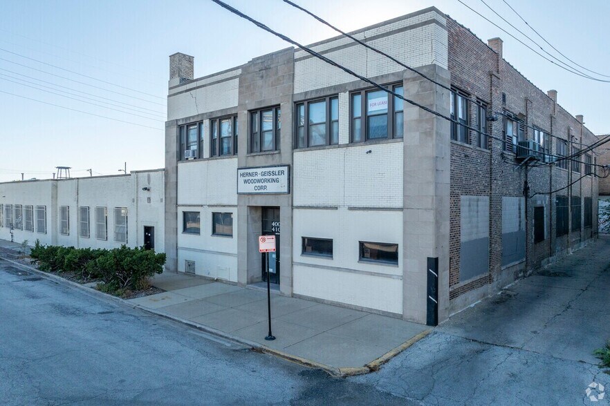 More Photos Of 400-410 N Hermitage Ave, Chicago Flex For Lease