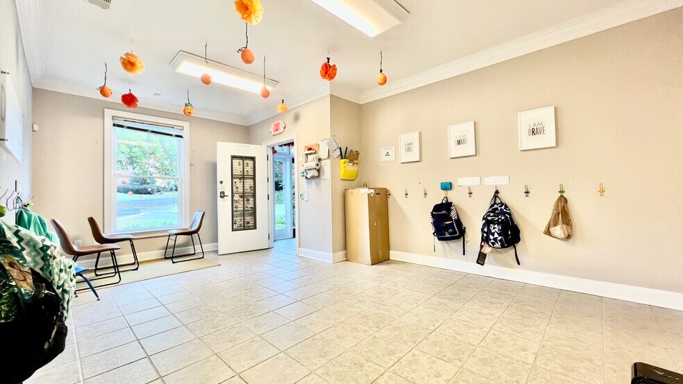 More Photos Of 4080 McGinnis Ferry Rd, Alpharetta Office For Sale