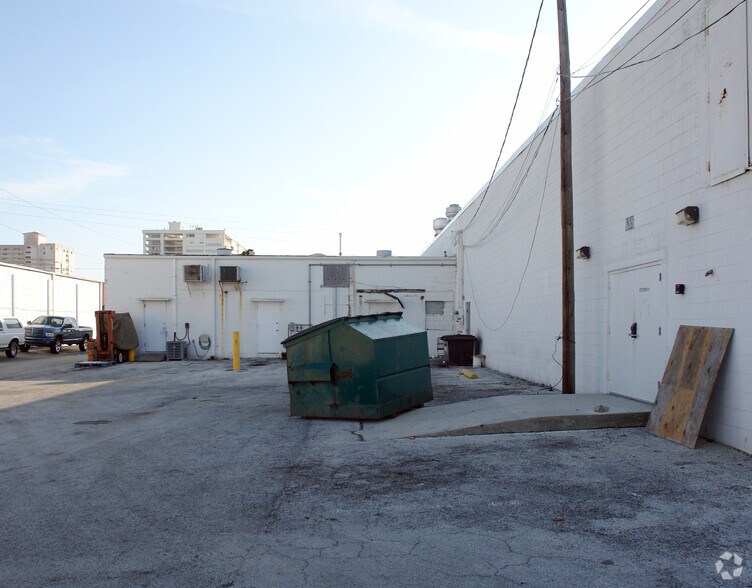More Photos Of 585-694 N Atlantic Ave, Cocoa Beach General Retail For Lease