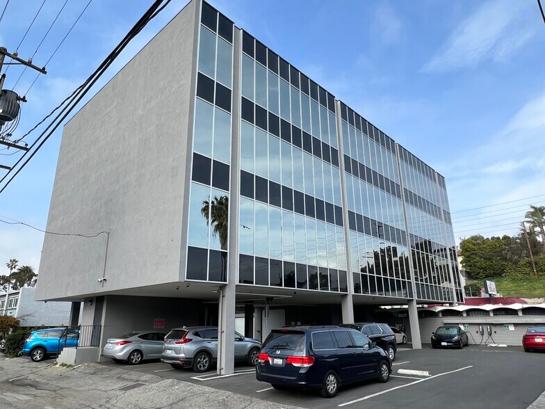 More Photos Of 8405 Pershing Dr, Los Angeles Medical For Lease