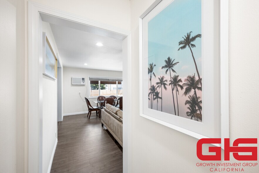 More Photos Of 31 N Parkwood Ave, Pasadena Apartments For Sale