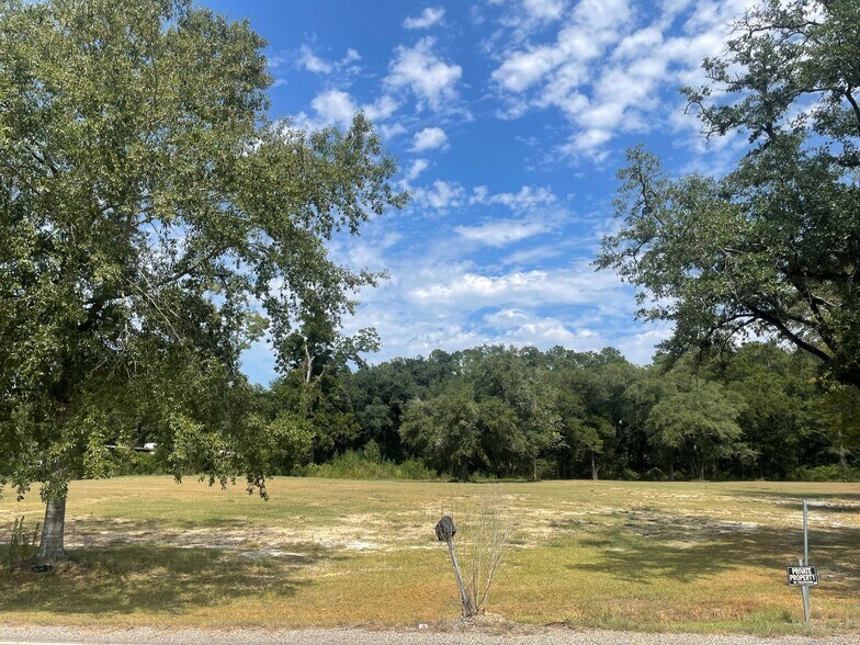 More Photos Of I-55 Service Rd, Ponchatoula Land For Sale