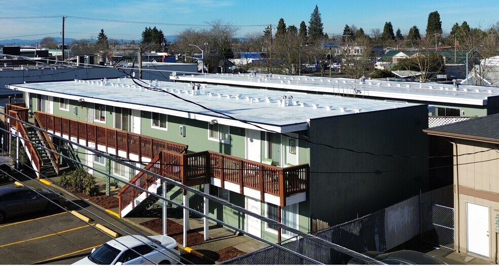Primary Photo Of 1230 W 7th Ave, Eugene Apartments For Sale