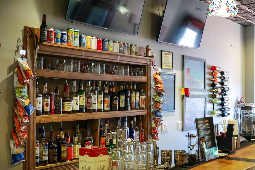 More Photos Of 418 Pagosa St, Pagosa Springs Movie Theatre For Sale
