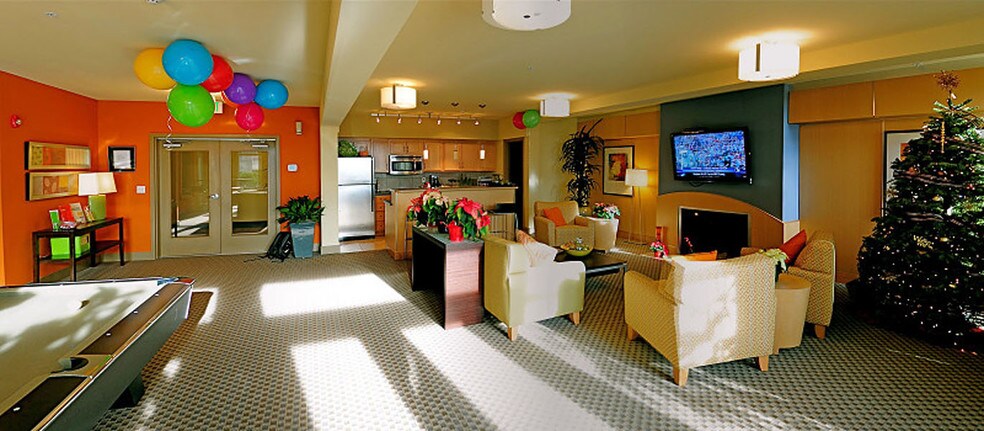 More Photos Of 507 NE Northgate Way, Seattle Apartments For Lease