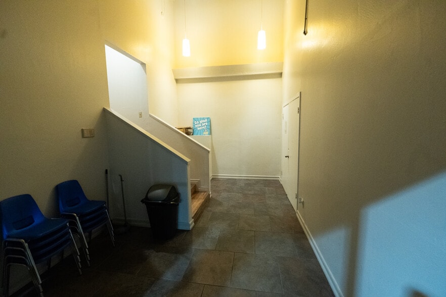More Photos Of 631 12th St, Imperial Beach Religious Facility For Lease