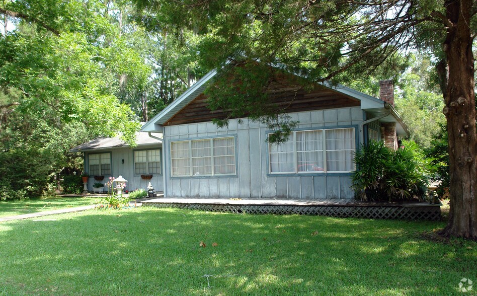 Primary Photo Of 2606 Cr-220, Middleburg Office For Sale