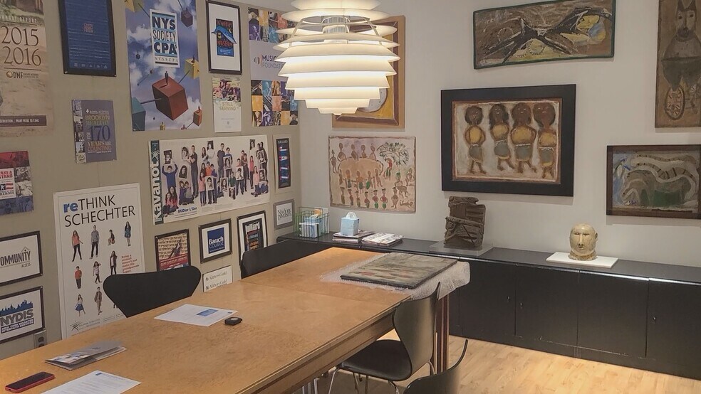 More Photos Of 305 Seventh Ave, New York Office For Sale