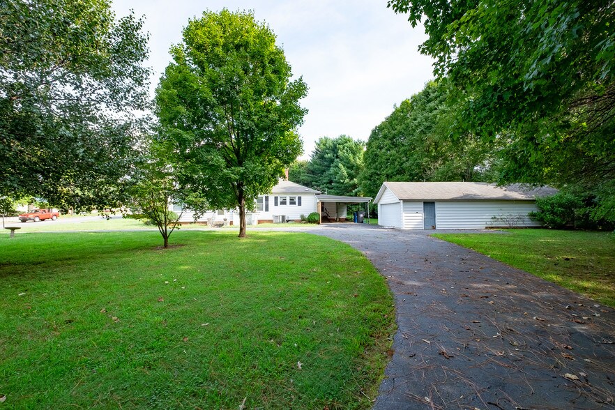 More Photos Of 609 E Church St, China Grove Land For Sale