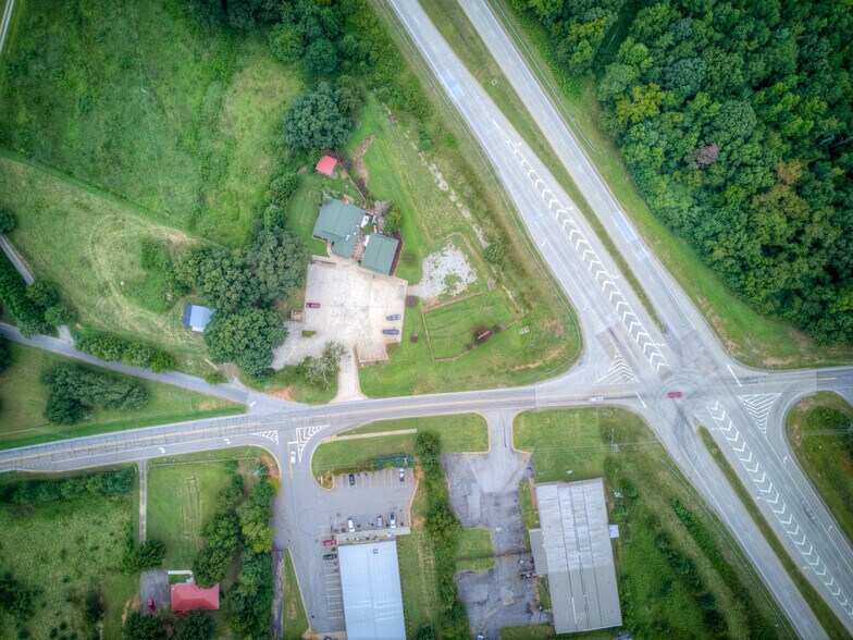 More Photos Of 386 Highway 82 S, Jefferson Restaurant For Sale