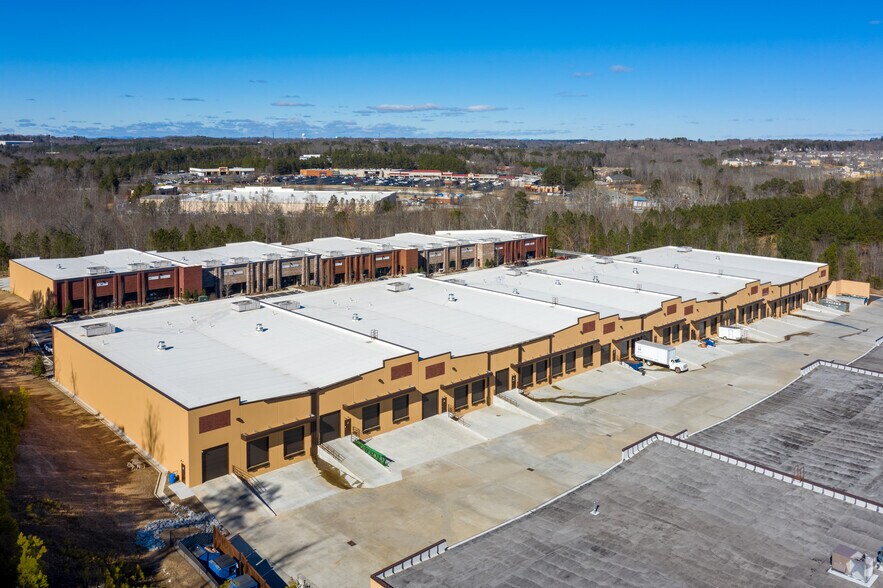 More Photos Of 2410 Satellite Blvd, Buford Unknown For Lease