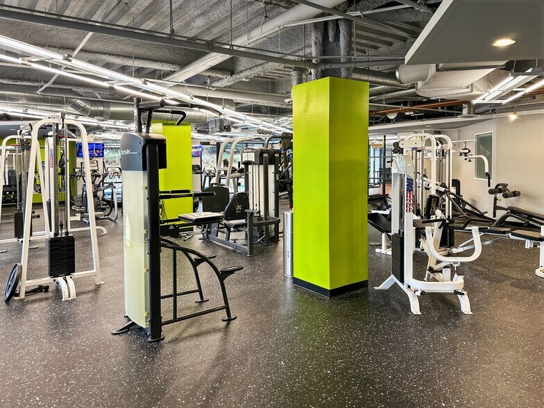 More Photos Of 135 S State College Blvd, Brea Coworking Space