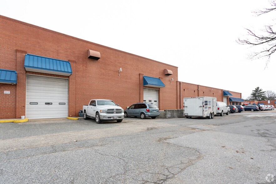 More Photos Of 115-119 Roesler Rd, Glen Burnie Unknown For Lease