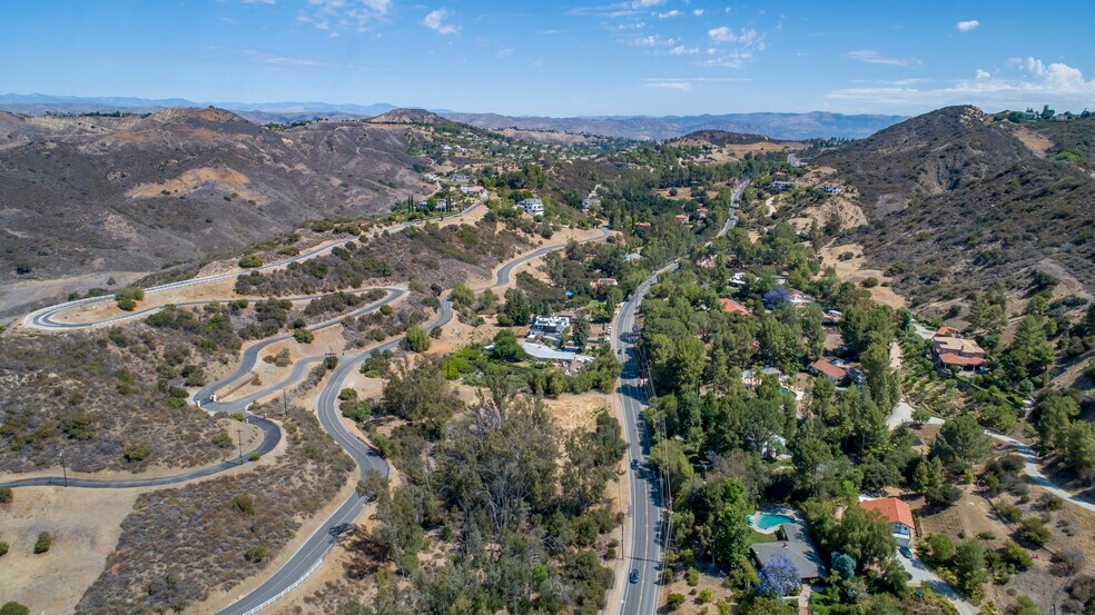 More Photos Of 24577 Mulholland, Calabasas Land For Sale
