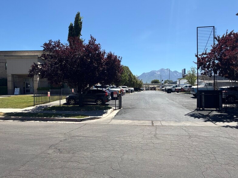 More Photos Of 7777 S Allen St, Midvale Light Manufacturing For Lease