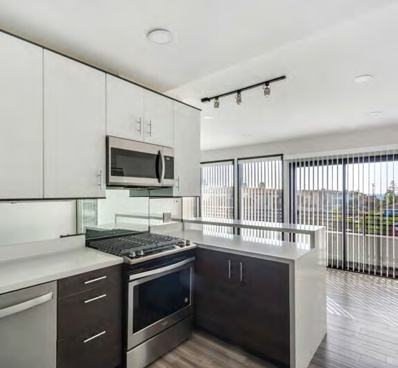 More Photos Of 1702 Hermosa Ave, Hermosa Beach Apartments For Sale